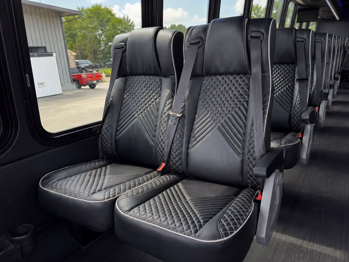 springfield charter bus